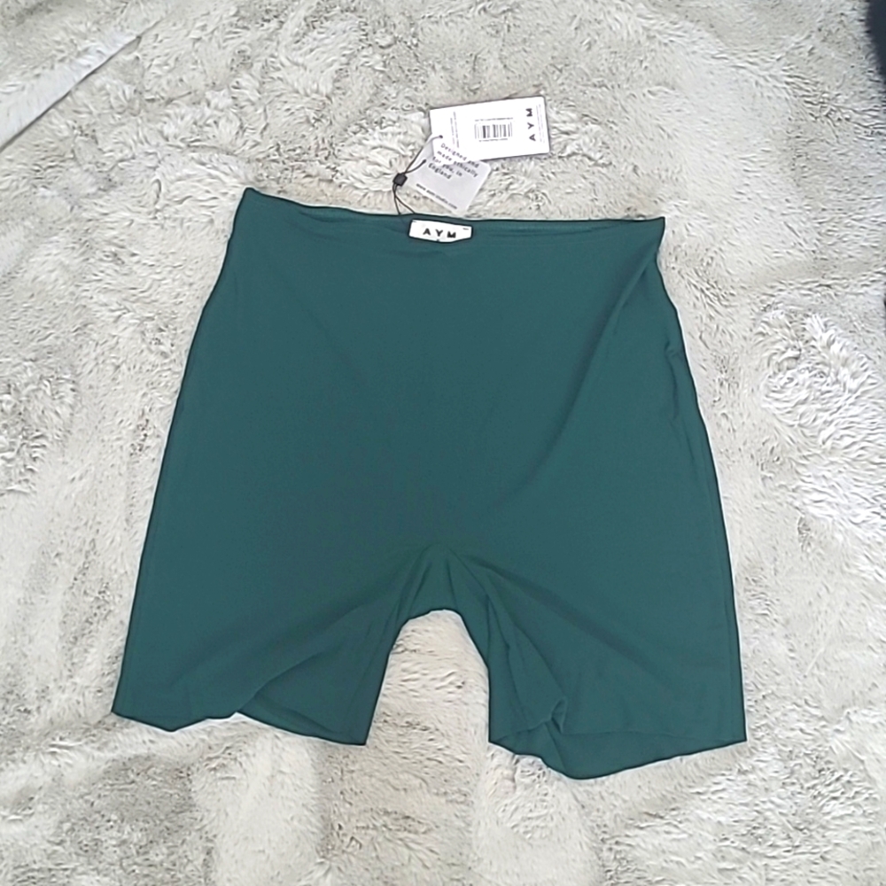 AYM Sammi short
